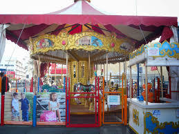 PAPAFiLiPOU Luna Park Engomi