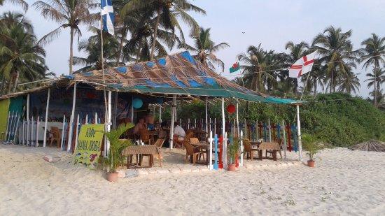 Lavina Bar & Restaurant