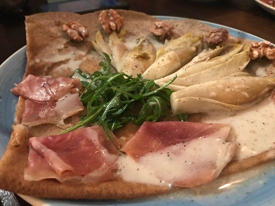 Cado's Café & Crêperie