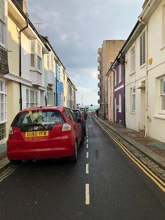 Shine-Lay Thai Kitchen