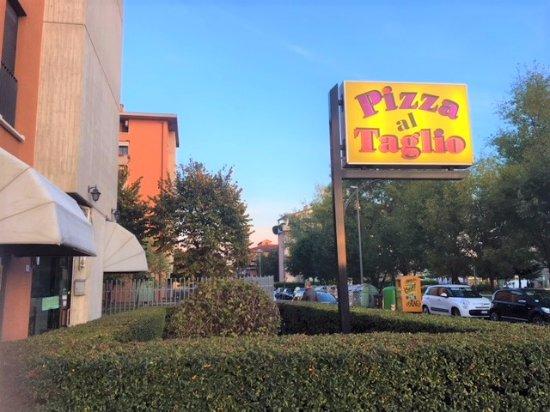 Pizzeria Al Taglio Alle Due Colonne