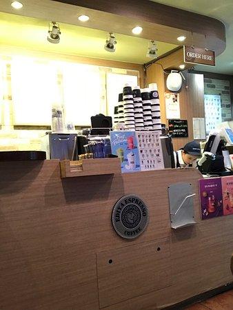 Ediya Coffee Sinchon Rotary