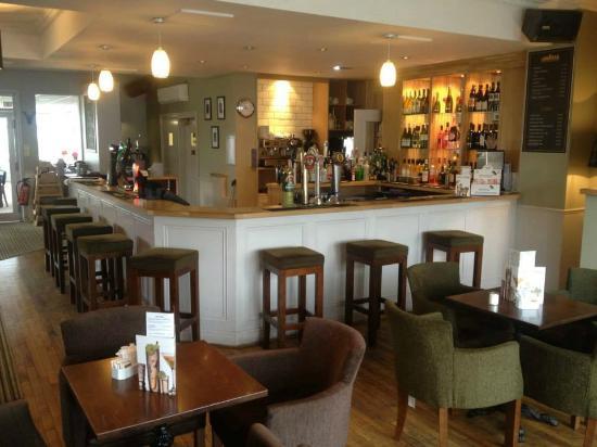 Dows bar and restaurant