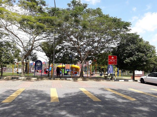 Mutiara Rini Park