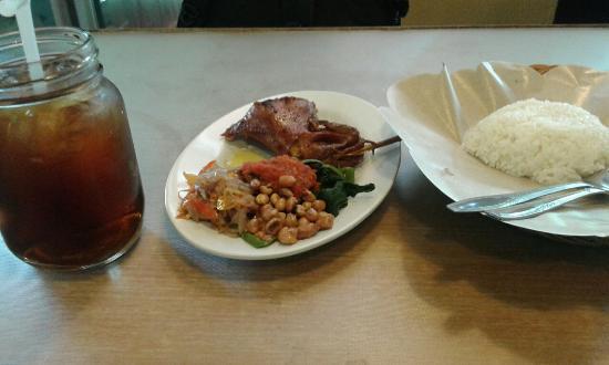 Ayam Betutu Khas Gilimanuk Airport Ngurah Rai