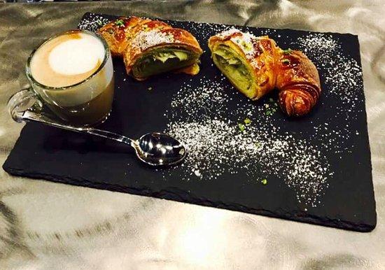 Doppio Civico Bar & Gelateria