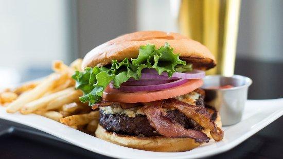 Spectators Gastro-Pub