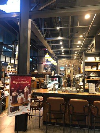 Angel-in-us Coffee Busan Ion City