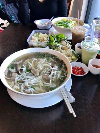 Pho Ha noi quan