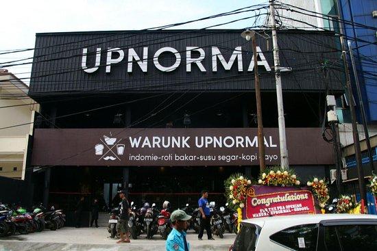 Warung Upnormal