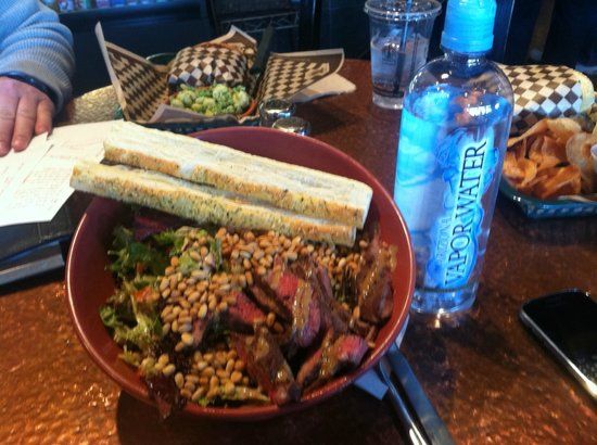 Michael's Market & Bistro