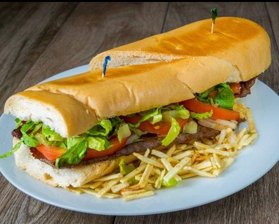 La Esquina Del Pan Con Bistec