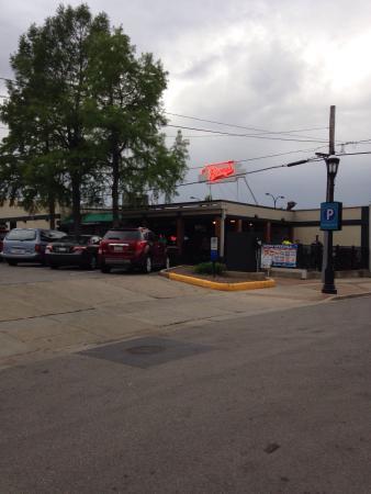Bunny's Tavern