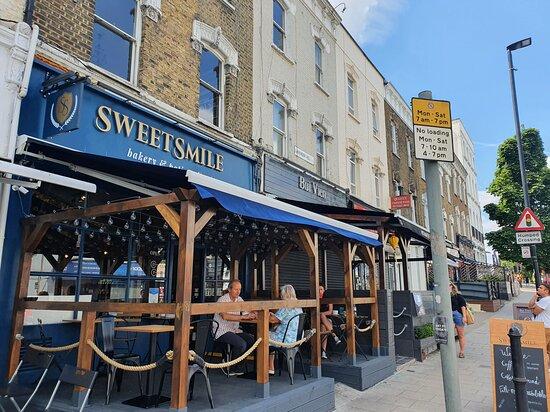 Sweetsmile Bakery & Patisserie