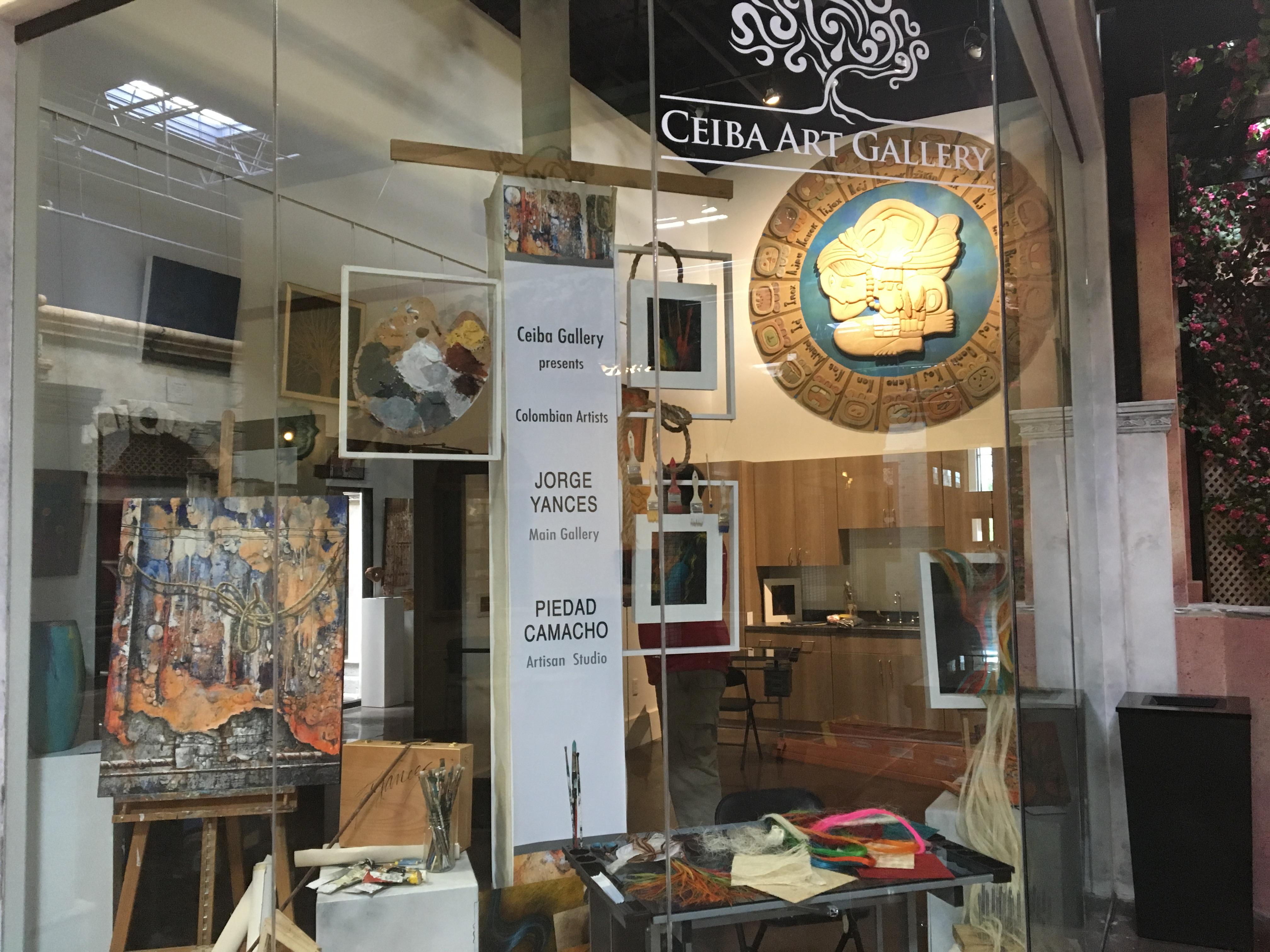 Plaza Mariachi Music City