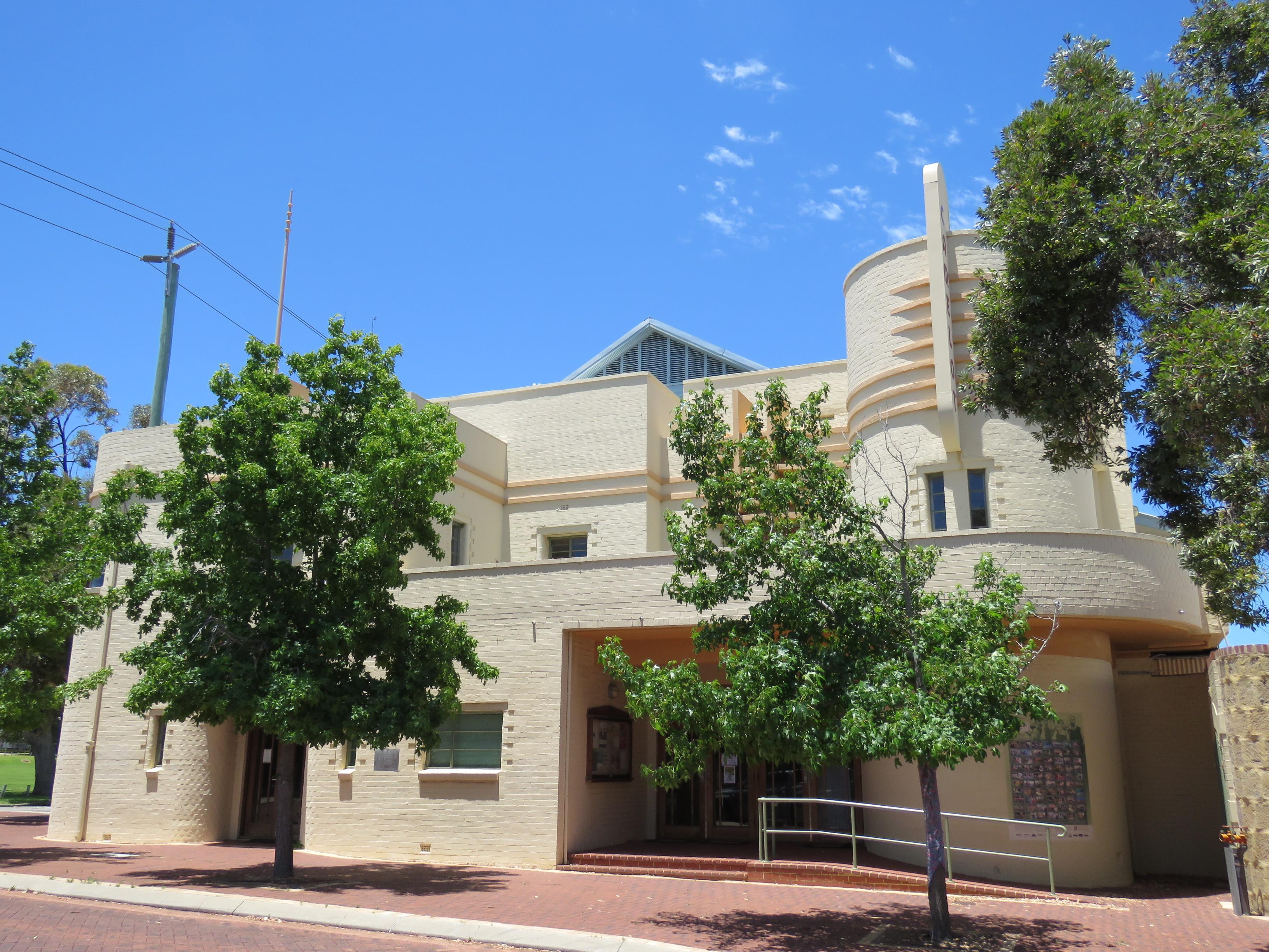 Memorial Hall