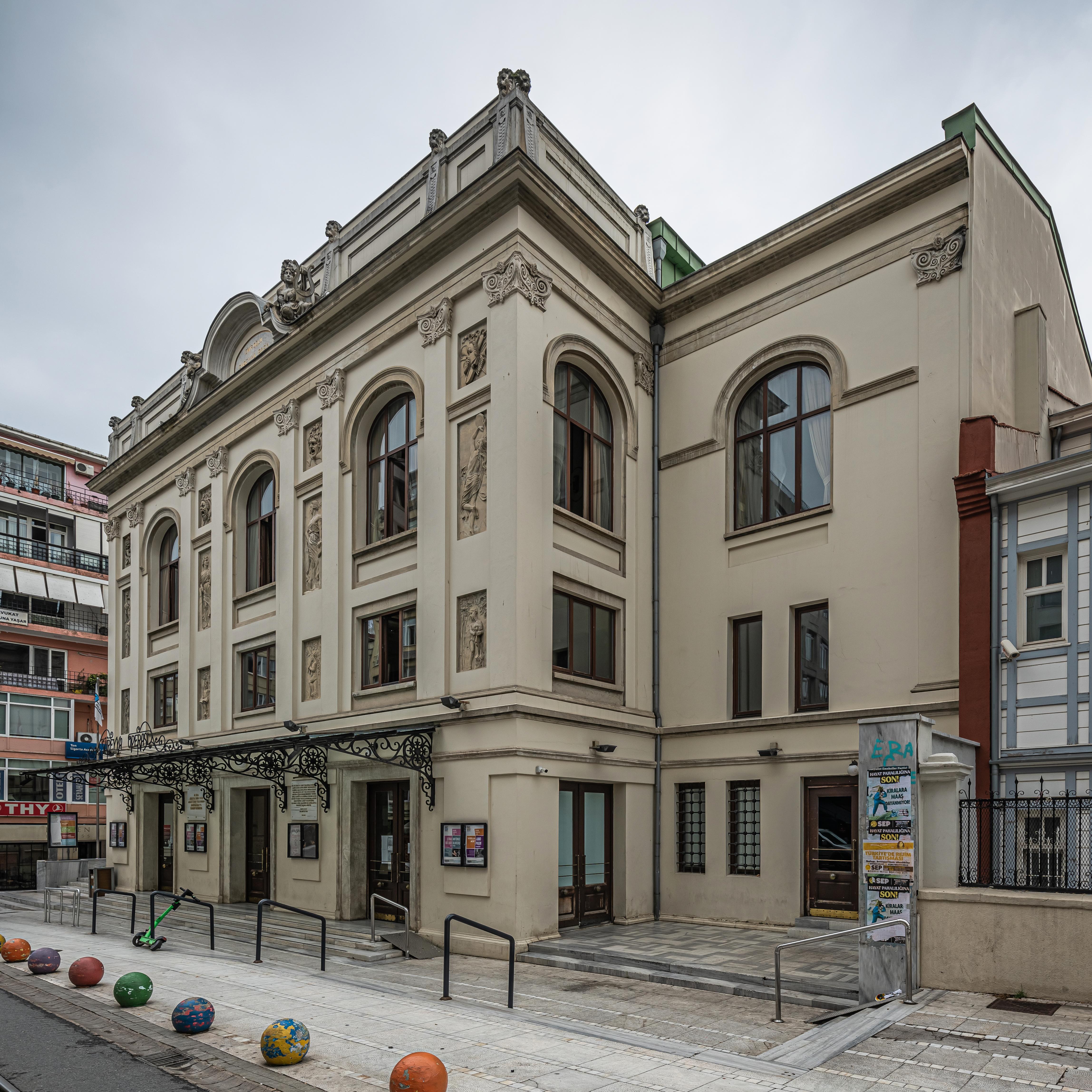Sureyya Opera House