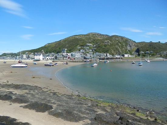 Barmouth Beach