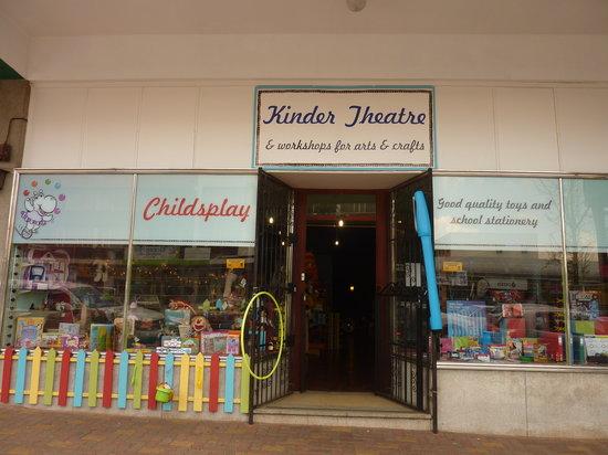 Kinder Theatre