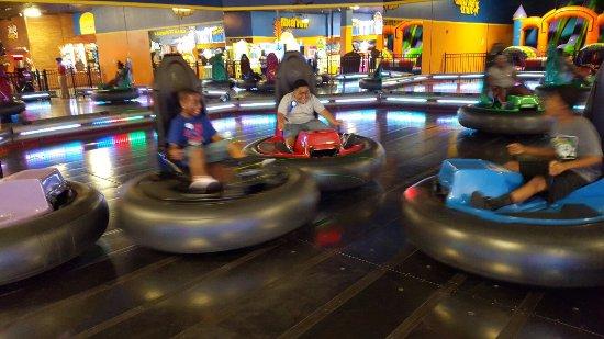Gatti Town Pizza Buffet & Games
