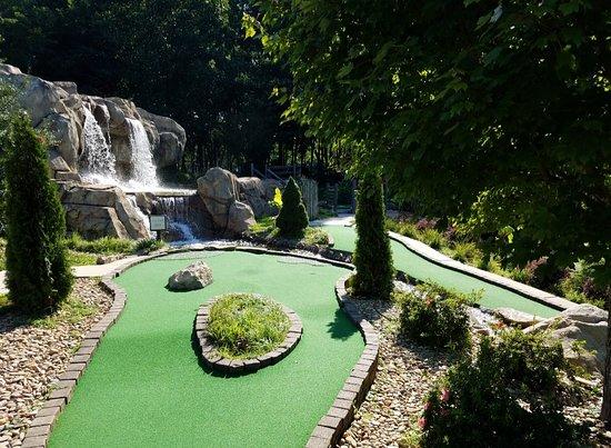 Lake Norman Miniature Golf