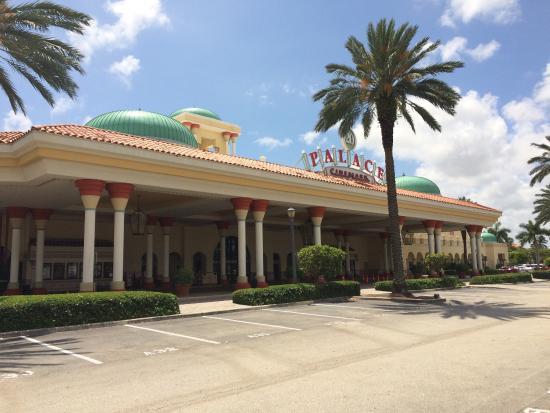Cinemark Palace 20