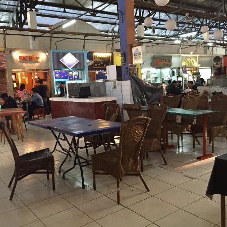 Santa Modern Market