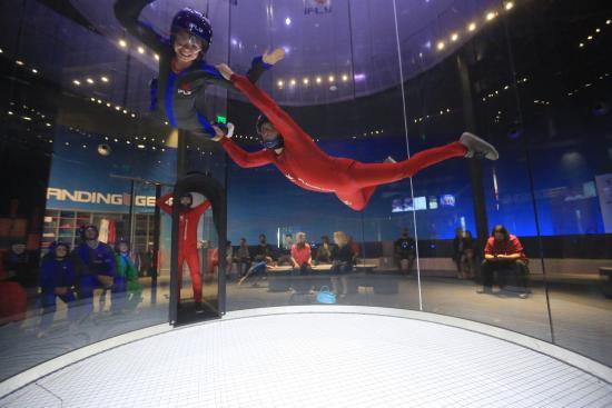 iFLY Indoor Skydiving - San Diego