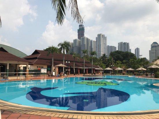 Van Thanh Swimming Pool