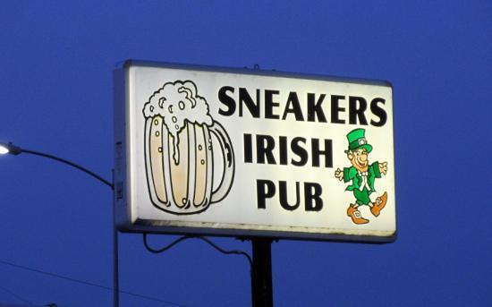 Sneakers Pub