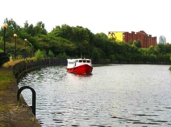 Manchester Cruises Day Tours