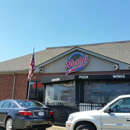 Nasty's Sports Bar & Grill