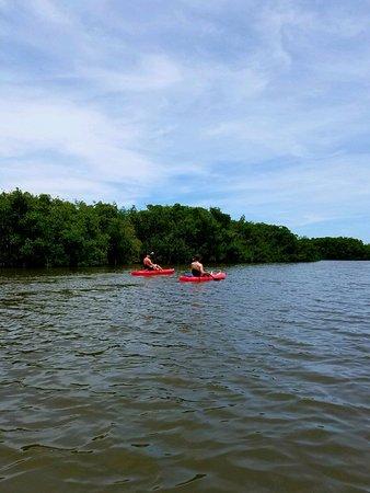 2 Lost Souls Kayaking