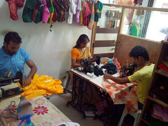 Singaar Blouse Palace