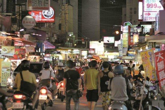 Donghai Night Market
