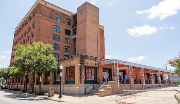 The Sixth Floor Museum at Dealey Plaza