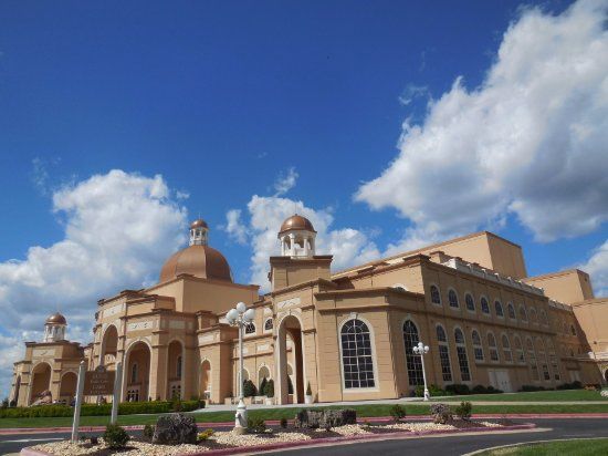 Sight & Sound Theatres