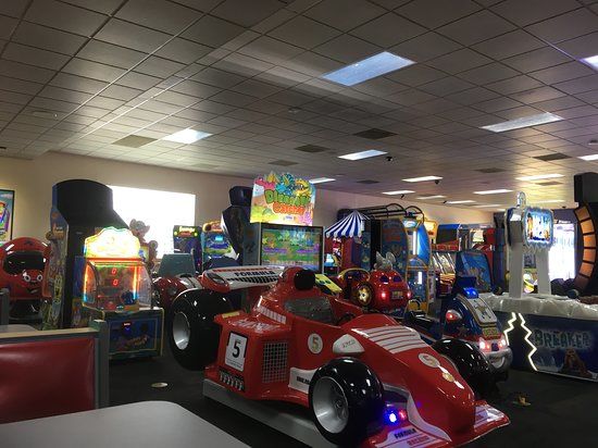 Chuck E. Cheese's