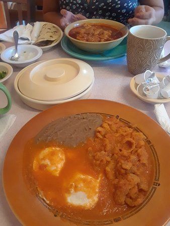 Tila's Tacos & Tortas