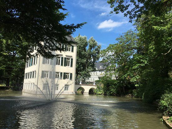 Holzhausenschlösschen