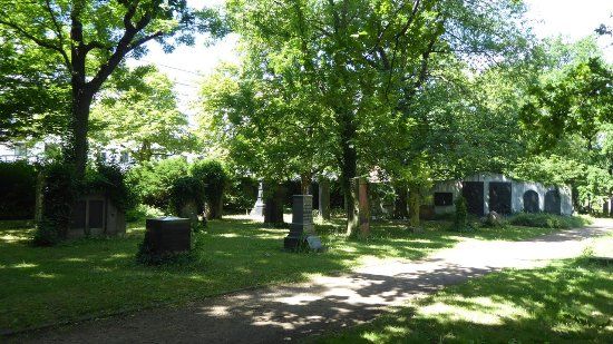 Alter Johannisfriedhof