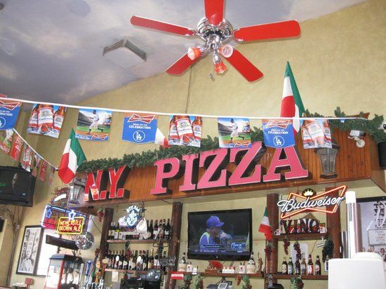 UNCLE Rocco's New York Pizza