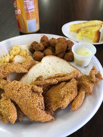 Elmore's Fish and Wings