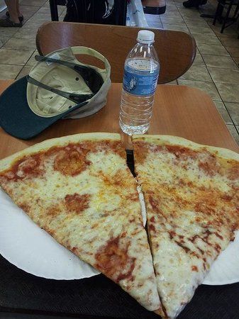Mikes Pizzeria