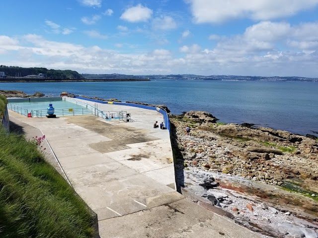 Shoalstone Pool