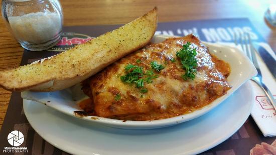 Shakey's