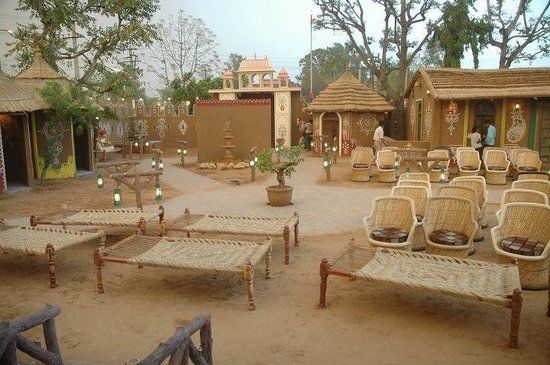 Shri Thaal Village Restaurant