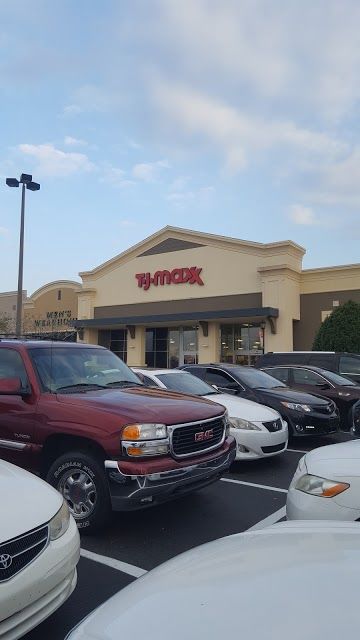 Dogwood Festival Market