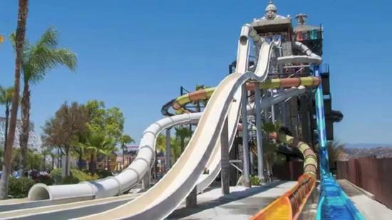 Six Flags Hurricane Harbor