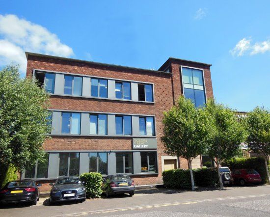 Golden Thread Gallery